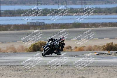 media/Nov-16-2025-Race Pace (Sun) [[8c5fa54630]]/Verified Riders/3-Turn 14 (1045am)/